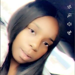 Meet your Posher, Jasmine